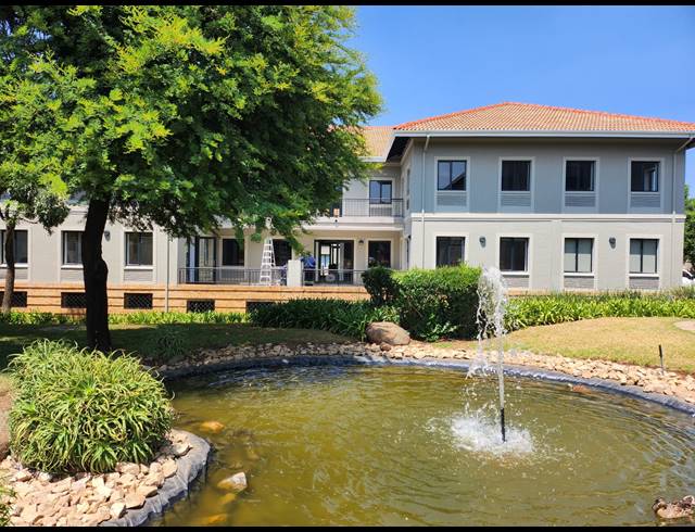 207M² OFFICE TO LET IN VORNA VALLEY